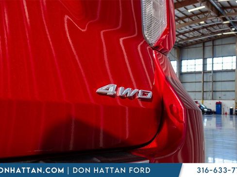 Used 2022 Ford Explorer Limited w/ Equipment Group 301A image 41