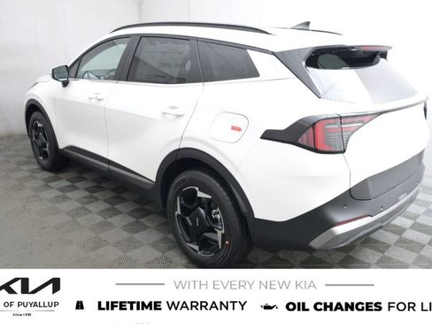 New 2026 Kia Sportage EX image 7
