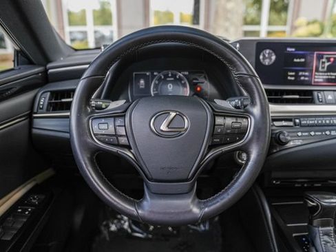Used 2020 Lexus ES 350 w/ Accessory Package 2 FWD image 27