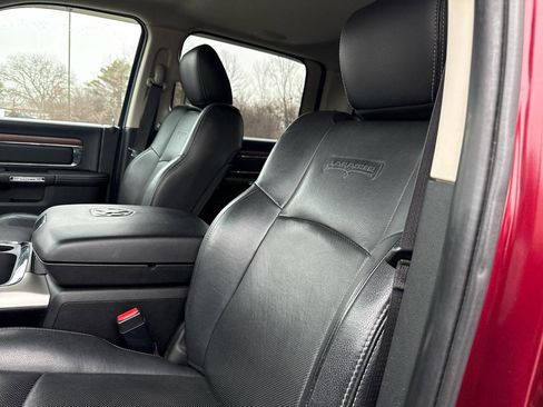 Used 2017 RAM 1500 Laramie AWD/4WD image 15