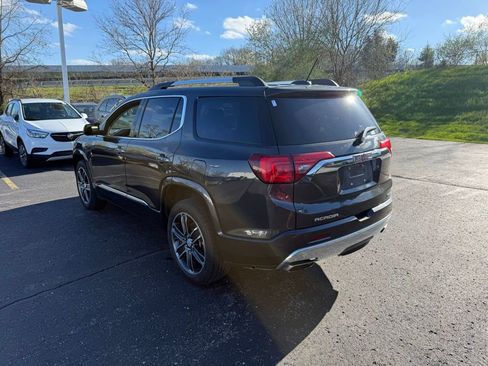 Used 2017 GMC Acadia Denali AWD/4WD image 2
