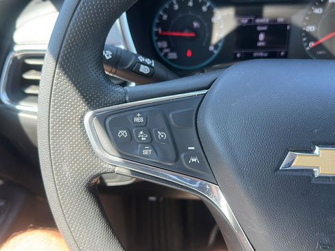Used 2022 Chevrolet Equinox LS AWD/4WD image 13
