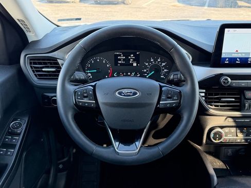 Used 2022 Ford Escape SE w/ Convenience Package image 18