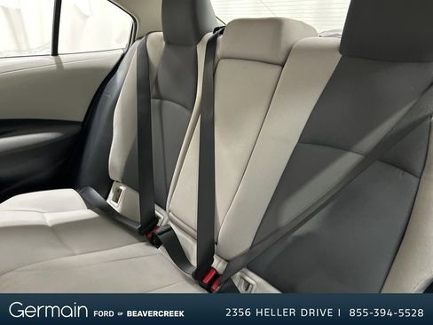 Used 2022 Toyota Corolla LE image 27
