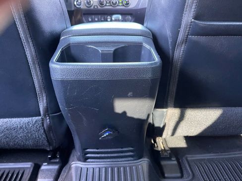 Used 2018 Toyota Tacoma TRD Sport AWD/4WD image 42
