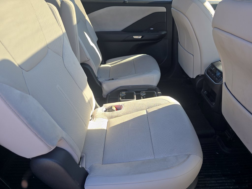 Used 2025 Lexus TX 350 AWD w/ Technology Package image 22