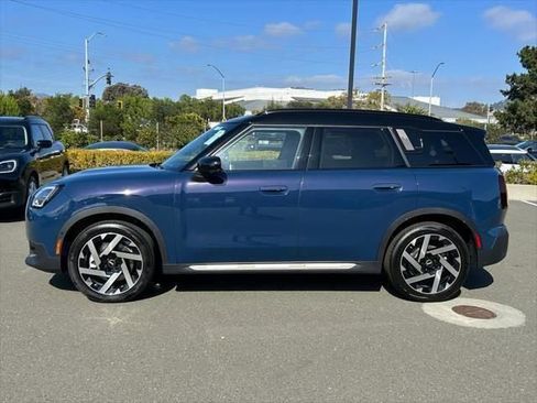 New 2026 MINI Cooper Countryman S w/ Comfort Package Max image 2