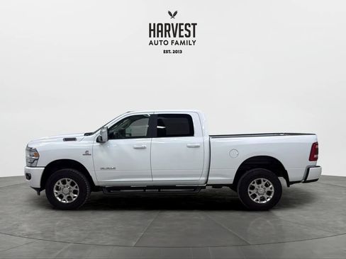Used 2024 RAM 2500 Laramie AWD/4WD image 2