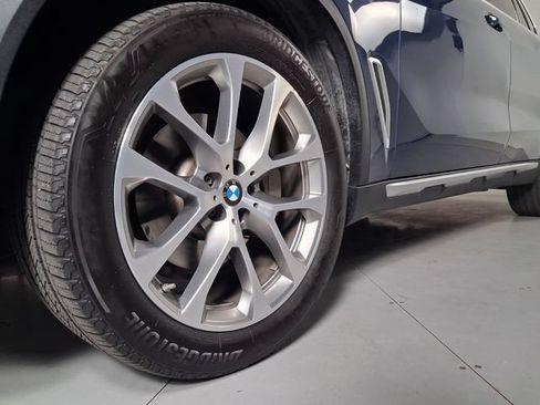 Used 2020 BMW X5 xDrive40i w/ Convenience Package AWD/4WD image 9