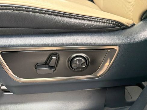 Used 2021 RAM 1500 Limited AWD/4WD image 23