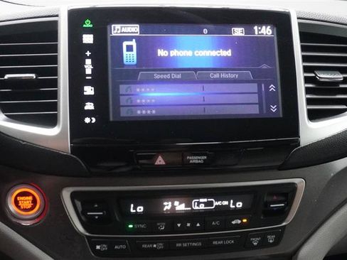 Used 2016 Honda Pilot EX image 16