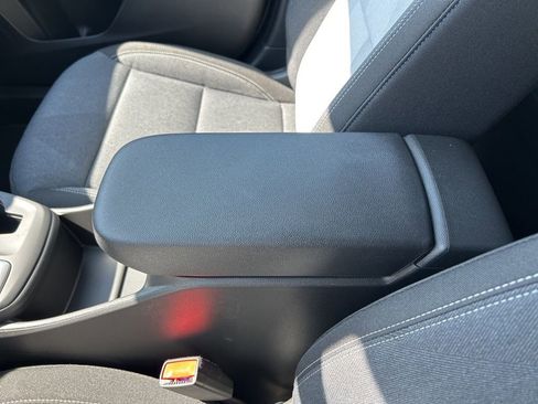New 2026 Chevrolet Trax LS w/ LS Convenience Package FWD image 30