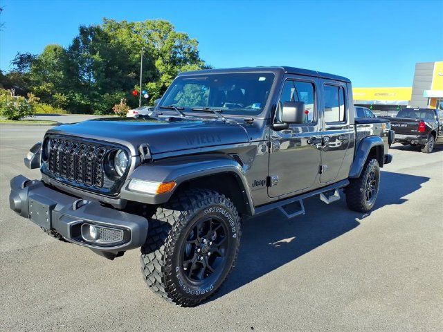 Used 2024 Jeep Gladiator Sport AWD/4WD image 9