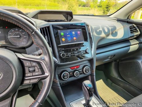 Used 2021 Subaru Crosstrek 2.0i Premium w/ Moonroof Package AWD/4WD image 23
