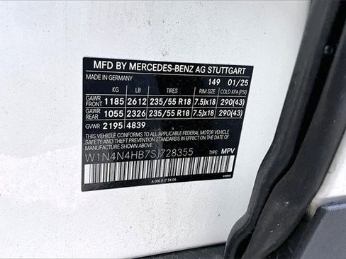 Certified 2025 Mercedes-Benz GLA 250 250 image 6