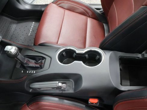 Used 2025 Ford Mustang GT Premium w/ GT Performance Package RWD image 19