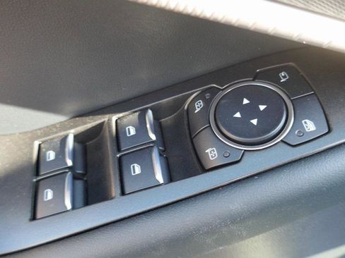 New 2025 Ford Explorer ST-Line w/ Premium Package image 16