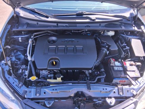 Used 2015 Toyota Corolla L FWD image 20