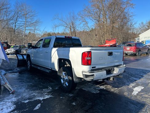 Used 2015 GMC Sierra 3500 Denali w/ Duramax Plus Package image 6