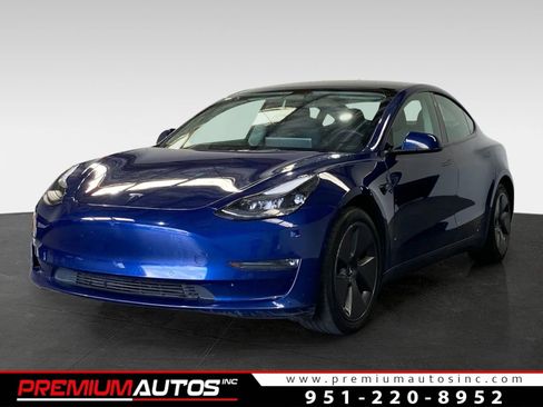 Used 2022 Tesla Model 3 Long Range image 1