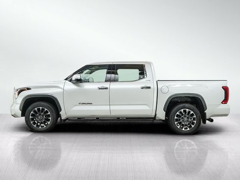 Used 2022 Toyota Tundra Limited AWD/4WD image 3