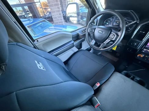Used 2019 Ford F250 XLT image 46