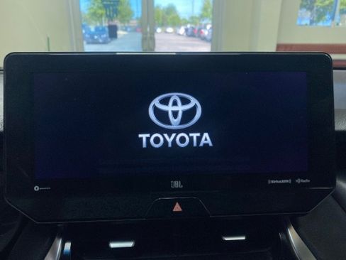 Used 2021 Toyota Venza Limited w/ Advanced Technology Package AWD/4WD image 31