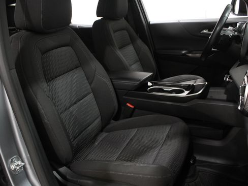 Certified 2025 Chevrolet Equinox LT image 17