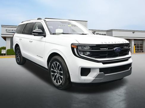Used 2025 Ford Expedition Platinum AWD/4WD image 7