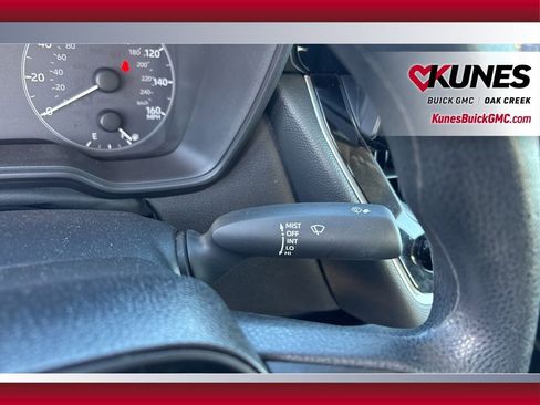 Used 2025 Toyota Corolla LE image 13