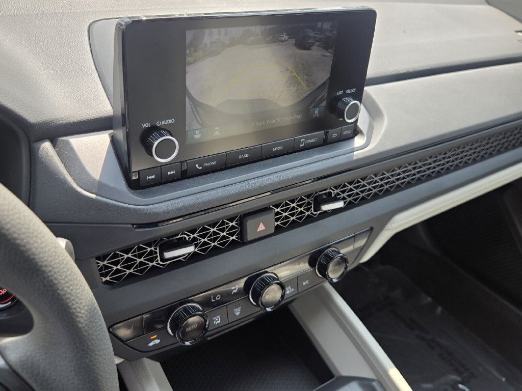 Used 2024 Honda Accord EX image 22