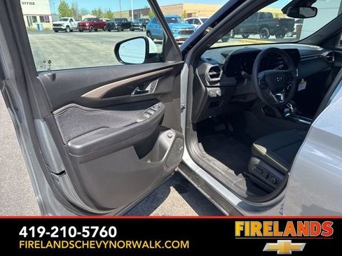 New 2025 Chevrolet TrailBlazer ACTIV w/ Convenience Package image 13
