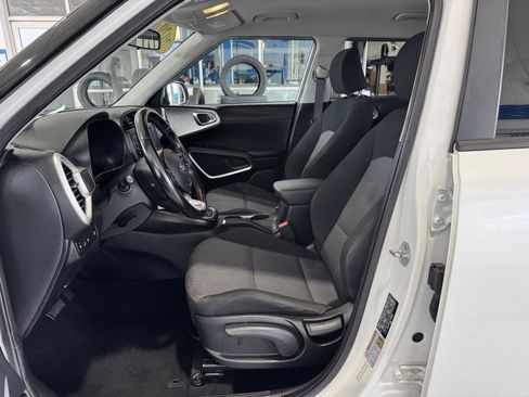 Used 2020 Kia Soul X-Line FWD image 7