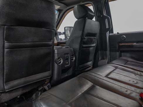 Used 2016 Ford F350 Platinum image 35