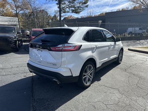 Used 2019 Ford Edge Titanium w/ Equipment Group 301A image 9