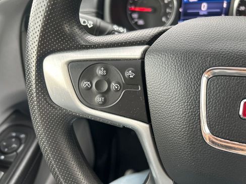 Used 2022 GMC Terrain SLE w/ Driver Convenience Package image 25