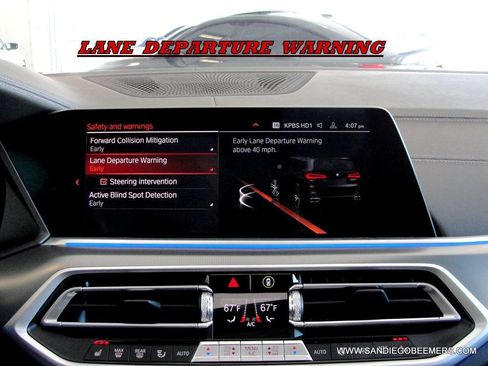 Used 2022 BMW X5 sDrive40i w/ M Sport Package RWD image 18
