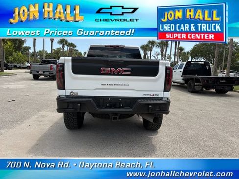 Used 2026 GMC Sierra 2500 AT4X w/ AT4X AEV Edition AWD/4WD image 10