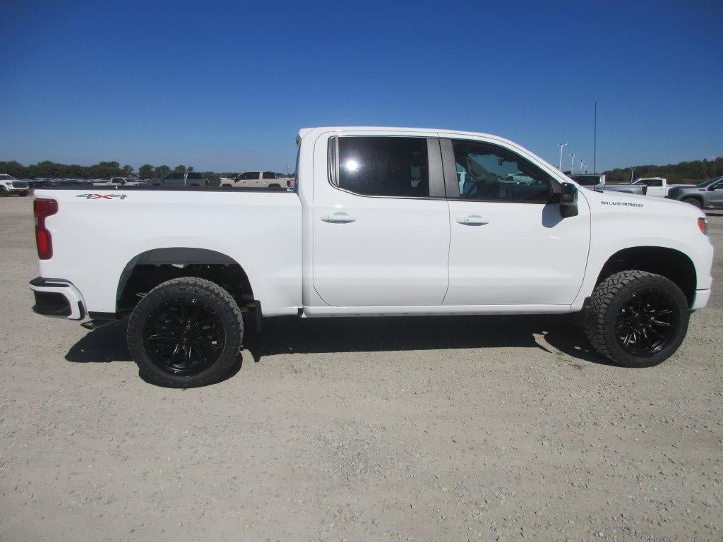 New 2026 Chevrolet Silverado 1500 RST AWD/4WD image 3