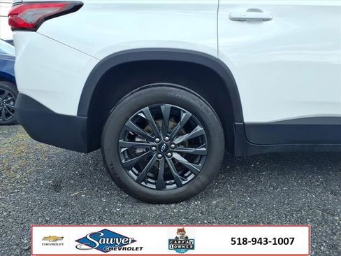 Used 2023 Chevrolet Traverse RS w/ LPO, Floor Liner Package image 9