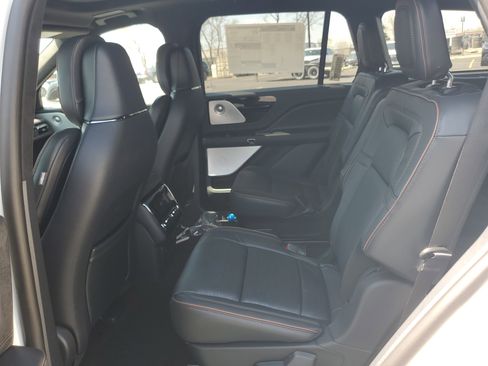 New 2026 Lincoln Aviator Black Label AWD/4WD image 22