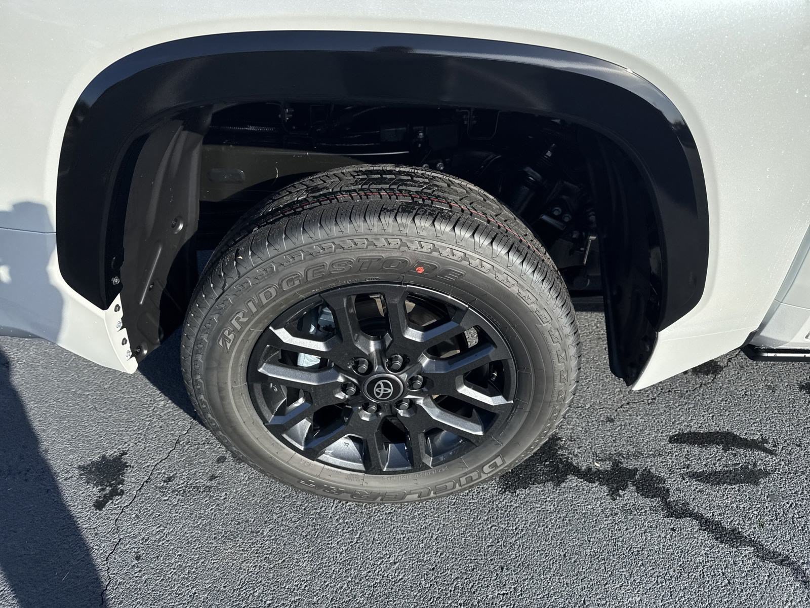 New 2025 Toyota Tundra Platinum AWD/4WD image 11