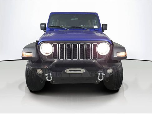 Used 2020 Jeep Wrangler Unlimited Sport S AWD/4WD image 2
