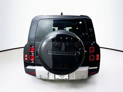 Used 2025 Land Rover Defender 130 S AWD/4WD image 6