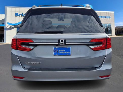 Used 2024 Honda Odyssey EX-L image 5
