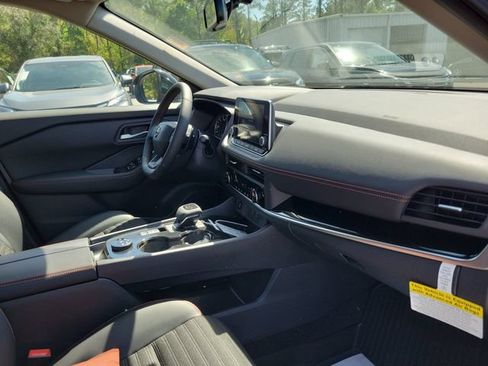 New 2026 Nissan Rogue SV w/ Rock Creek Premium Package AWD/4WD image 33