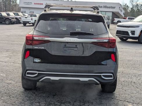 Used 2023 Kia Seltos SX w/ SX Sunroof Package image 4