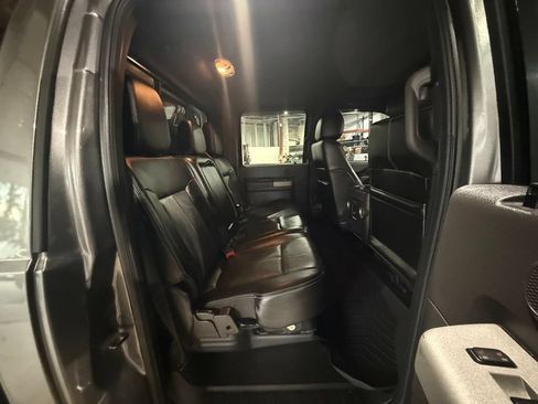 Used 2013 Ford F250 Lariat w/ Lariat Ultimate Pkg AWD/4WD image 24