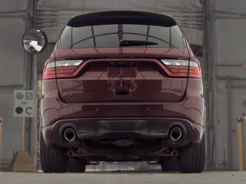Used 2021 Dodge Durango R/T w/ Tow 'N Go Package AWD/4WD image 5