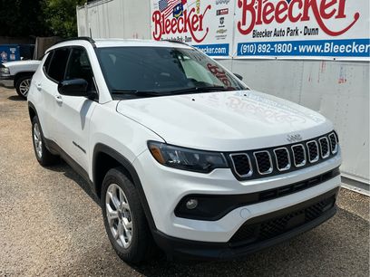 New 2025 Jeep Compass Latitude w/ Convenience Group
